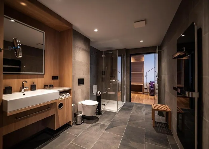 Hotel Kulmberghaus 4*